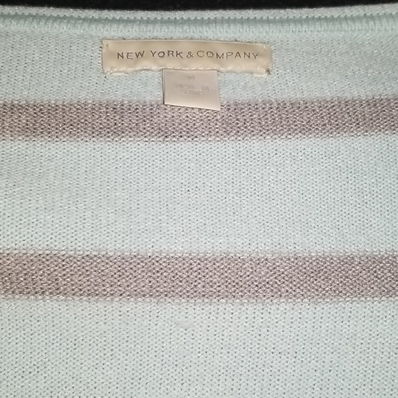 Sweater - Picture 2 of 4